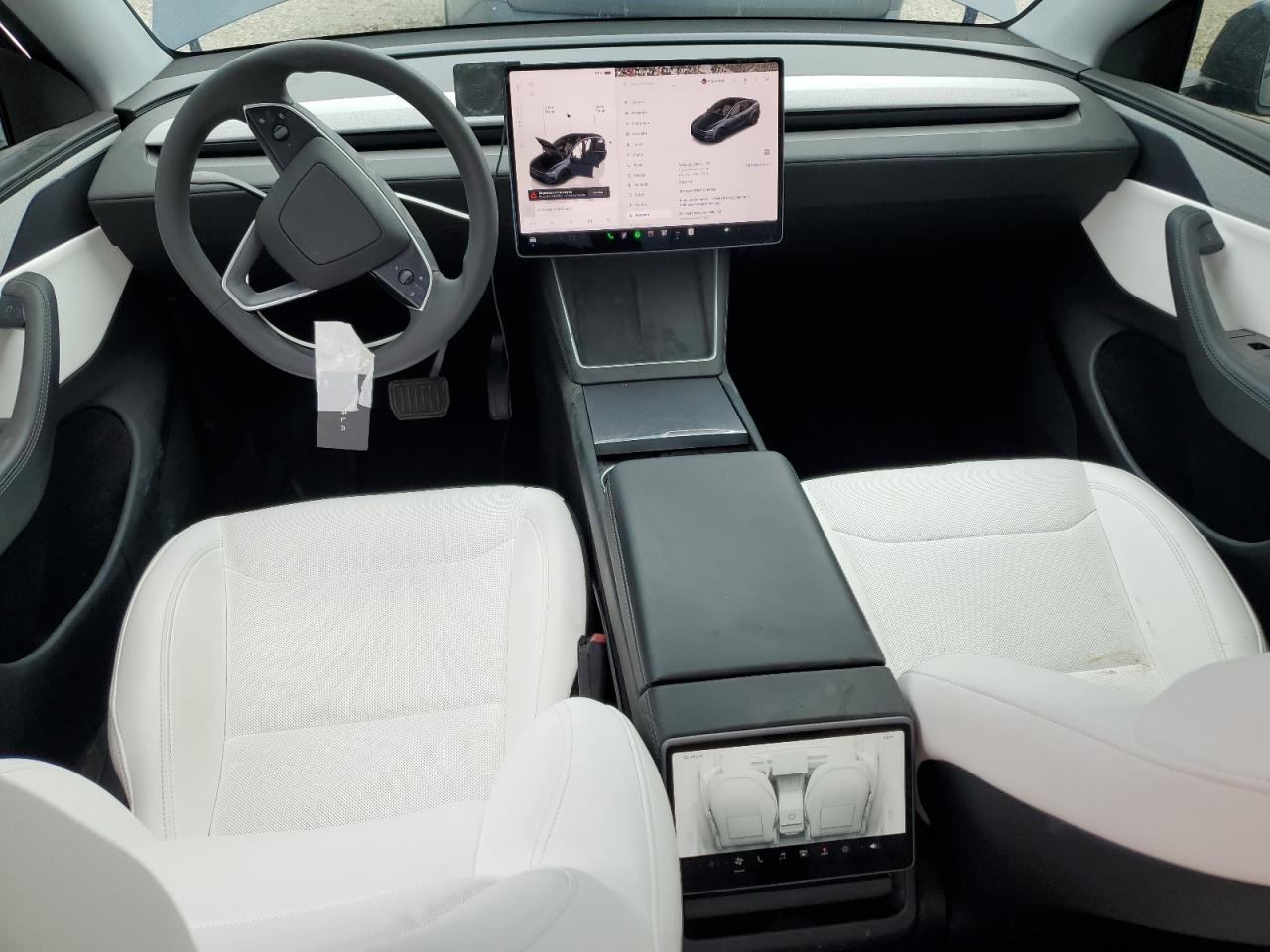 2026 TESLA MODEL Y