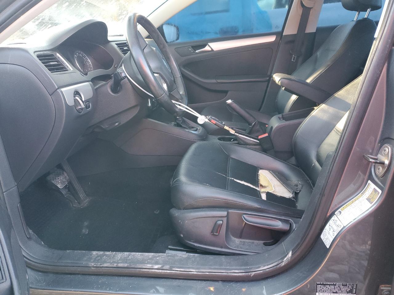 2013 VOLKSWAGEN JETTA