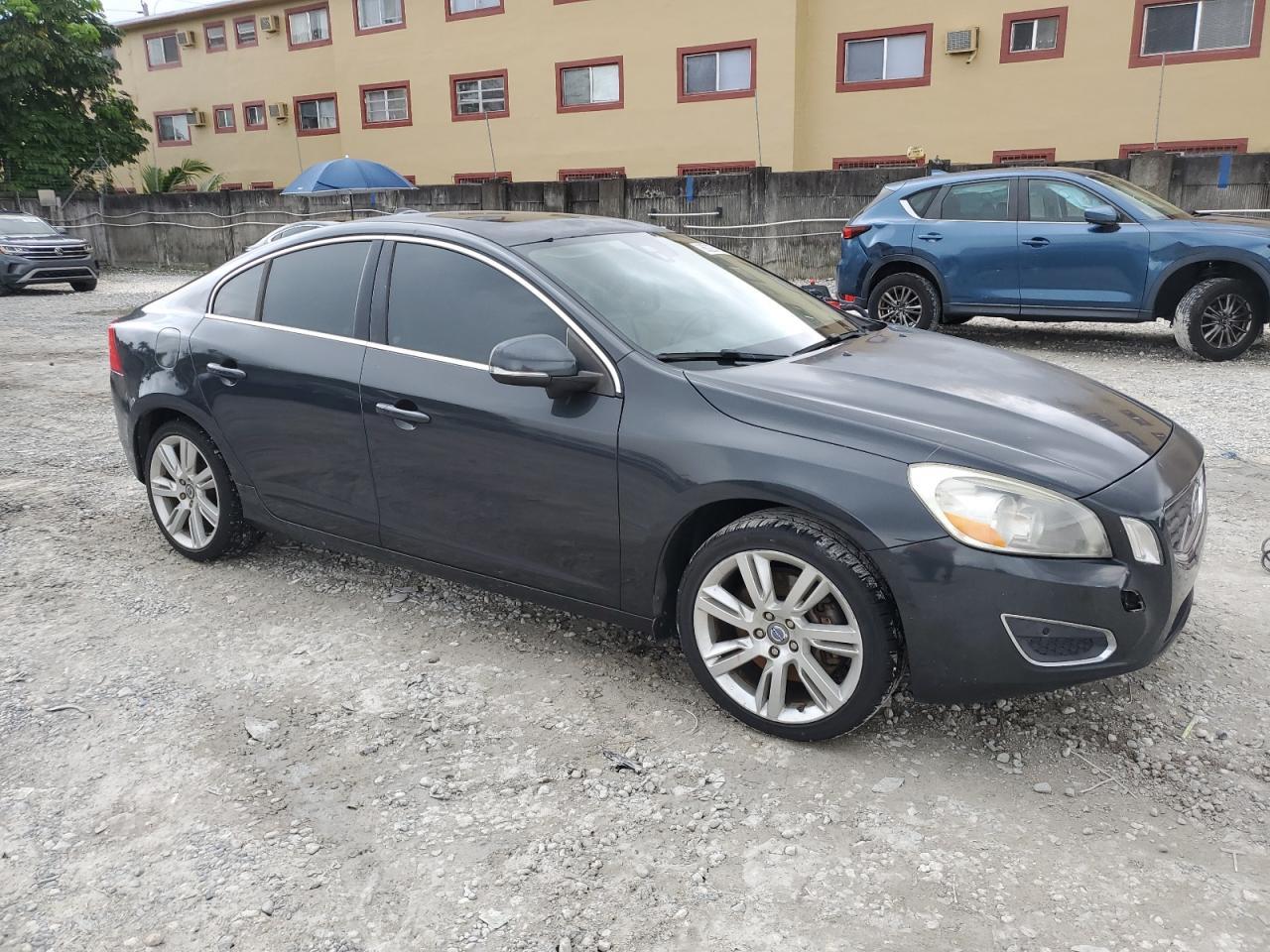 2012 VOLVO S60