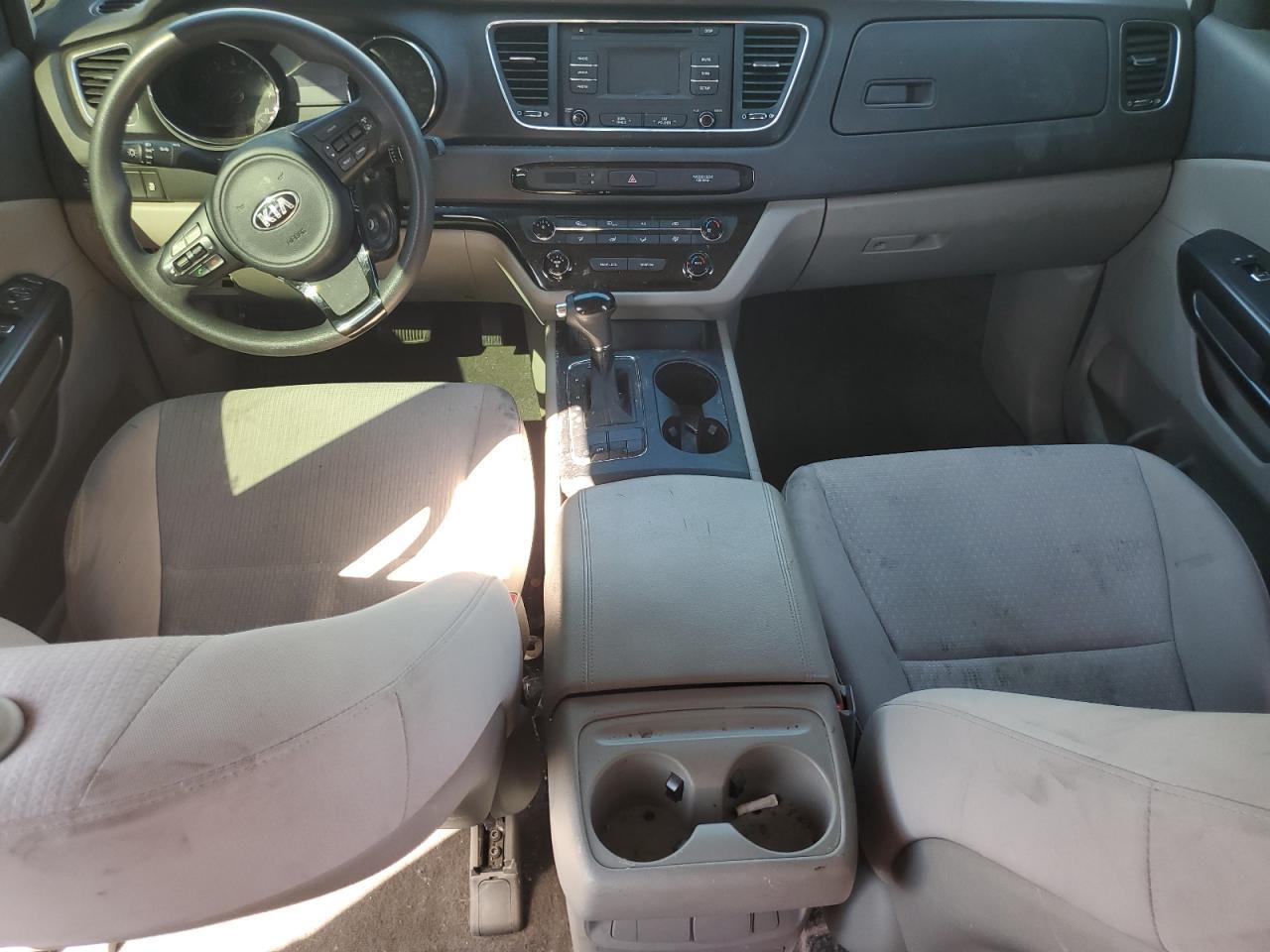 2017 KIA SEDONA
