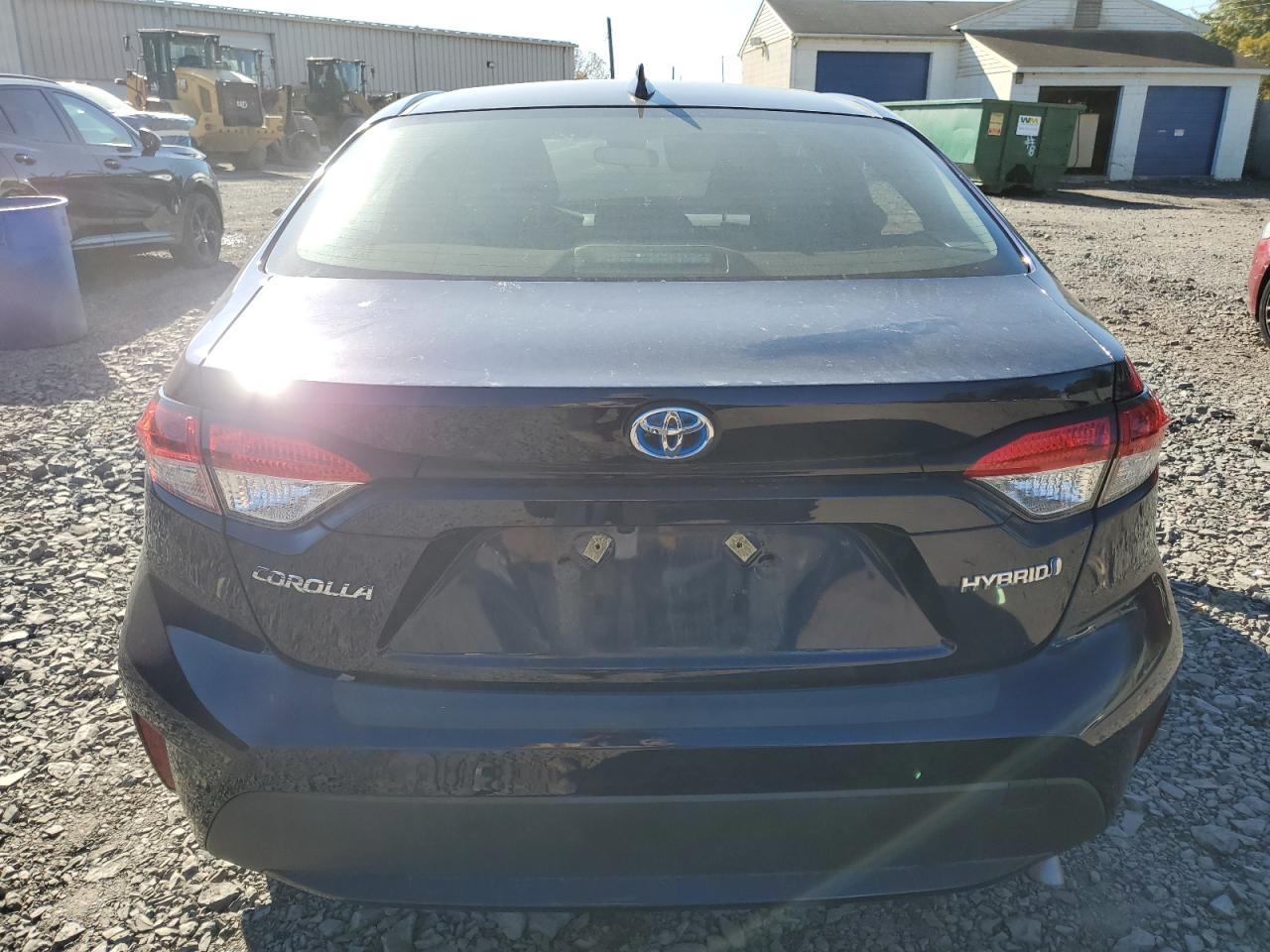 2022 TOYOTA COROLLA
