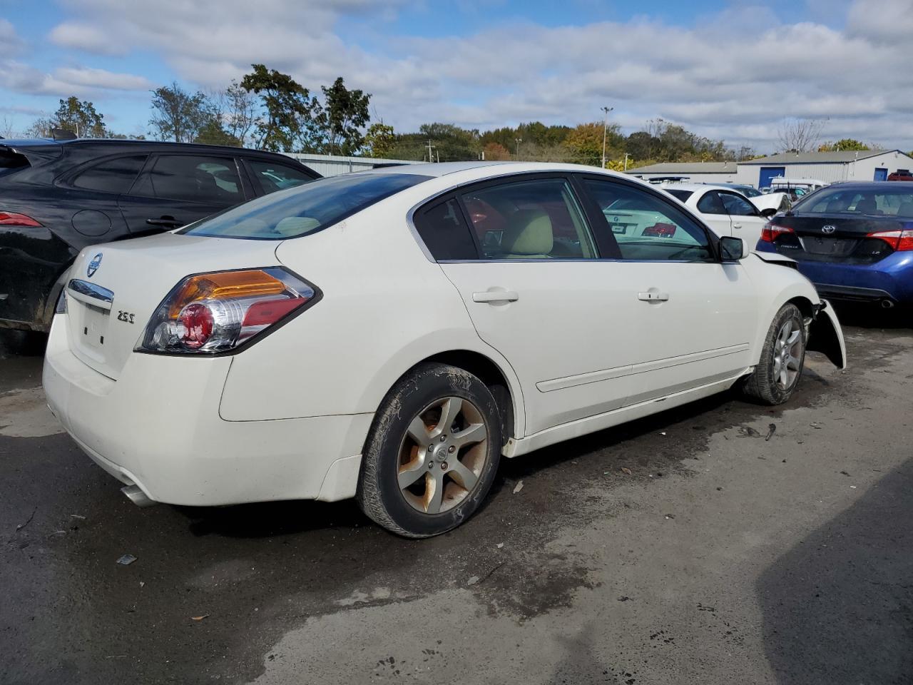 2009 NISSAN ALTIMA