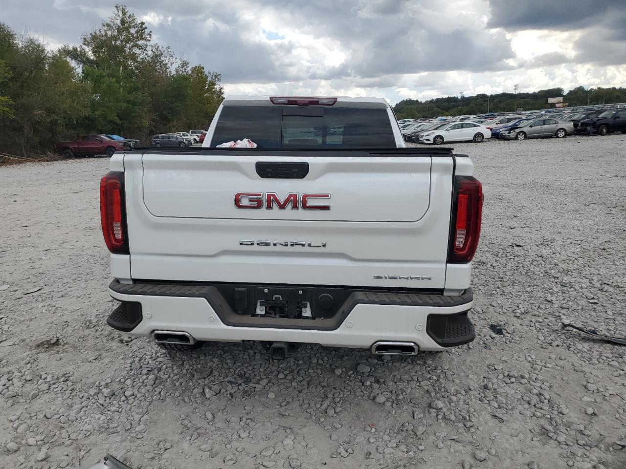 2025 GMC Sierra