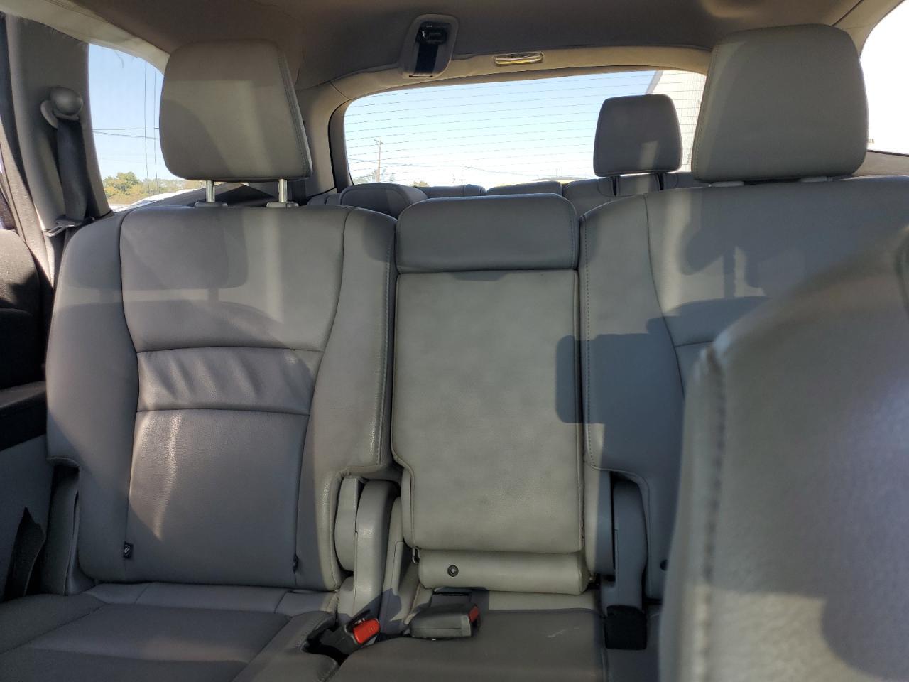 2016 HONDA PILOT
