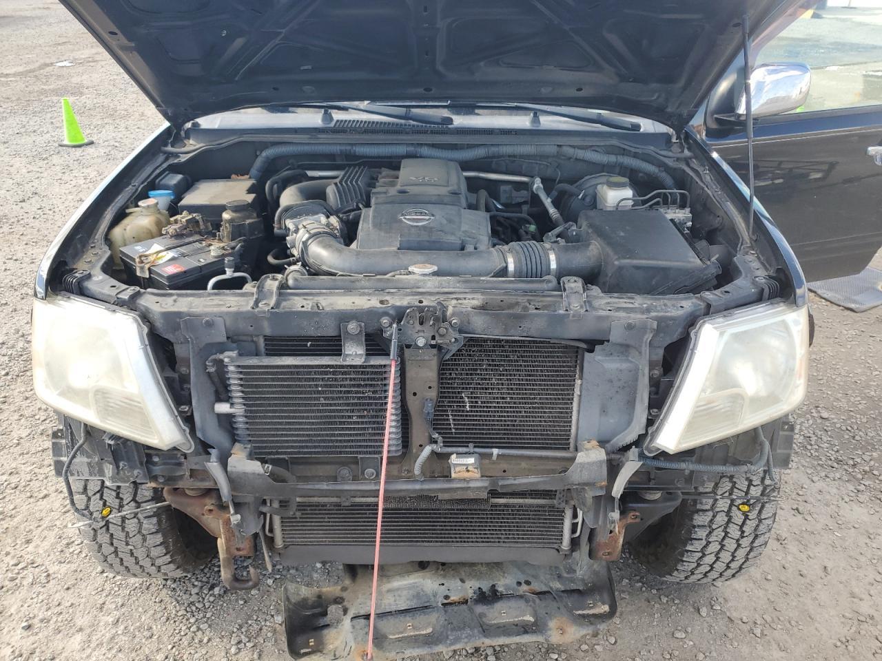 2011 NISSAN Frontier