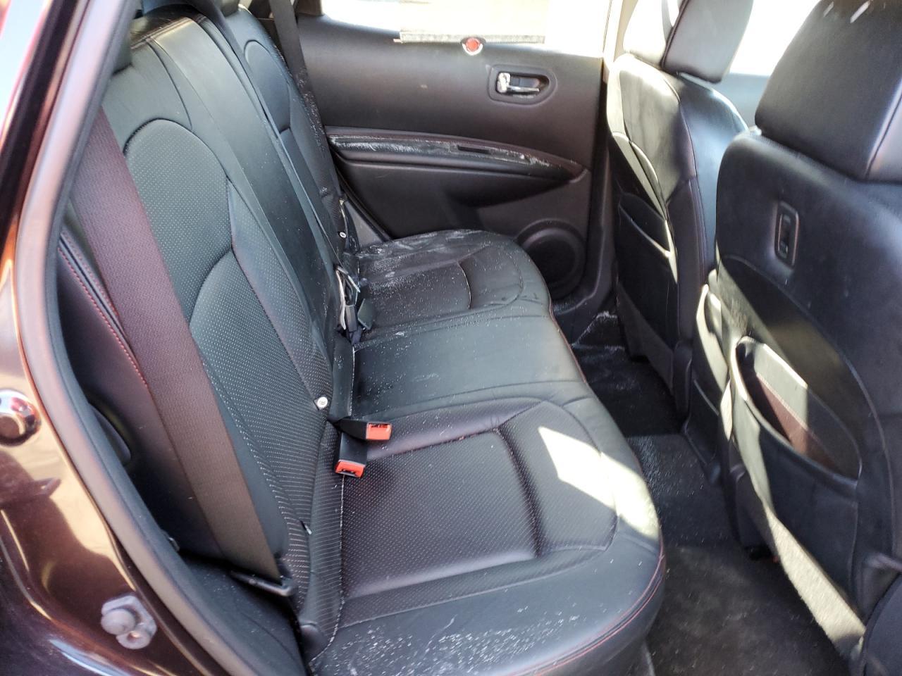2011 NISSAN ROGUE