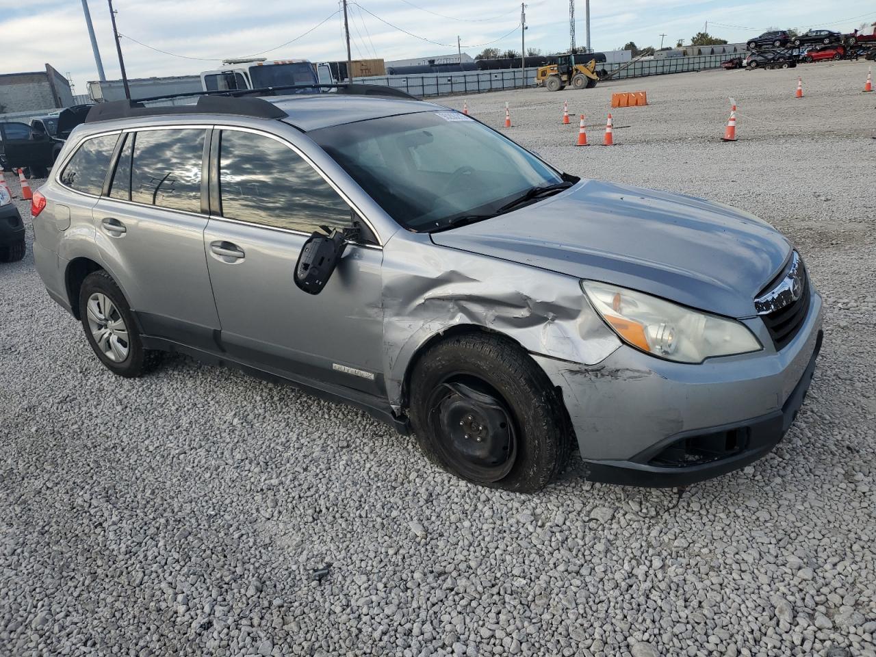 2010 SUBARU Outback