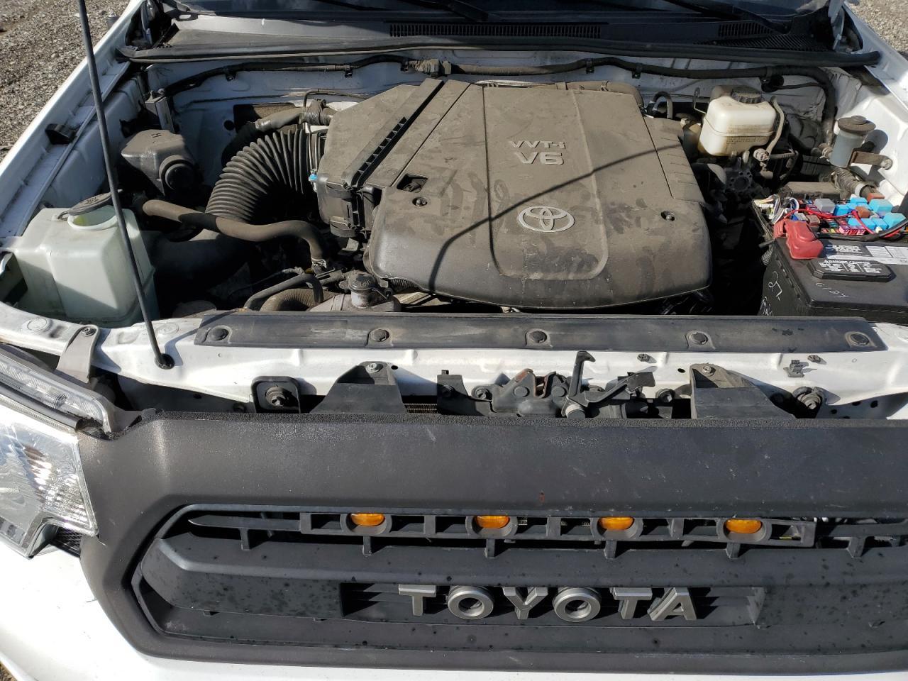 2012 TOYOTA TACOMA