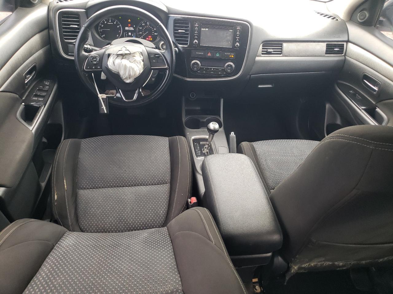 2016 MITSUBISHI outlander