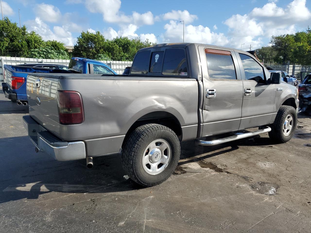 2005 FORD F-150 Lightning