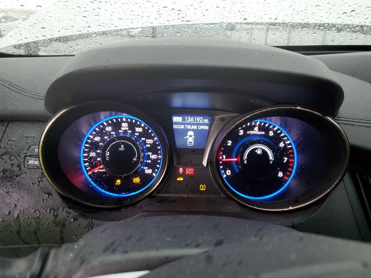 2013 HYUNDAI GENESIS