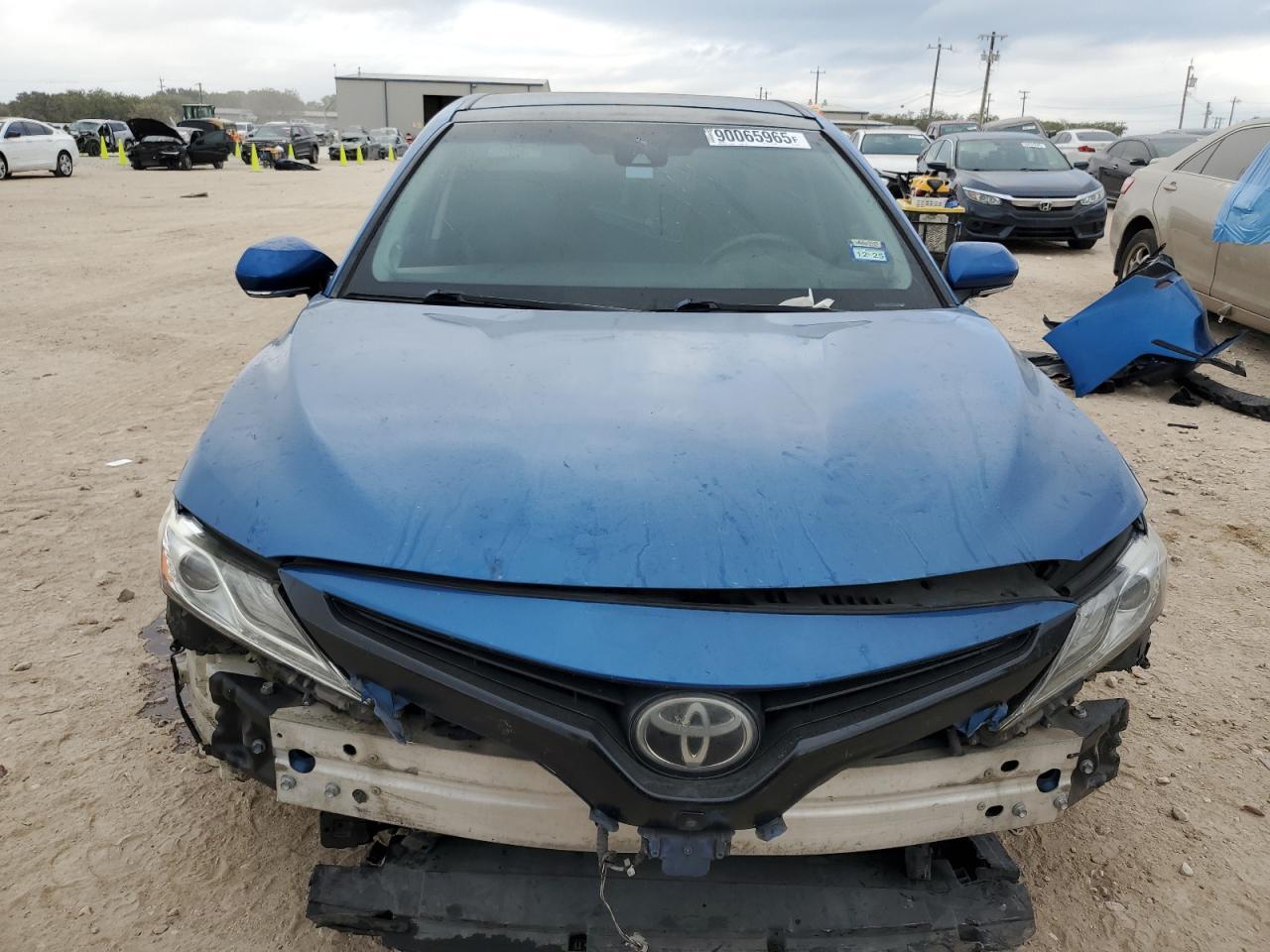 2018 TOYOTA CAMRY