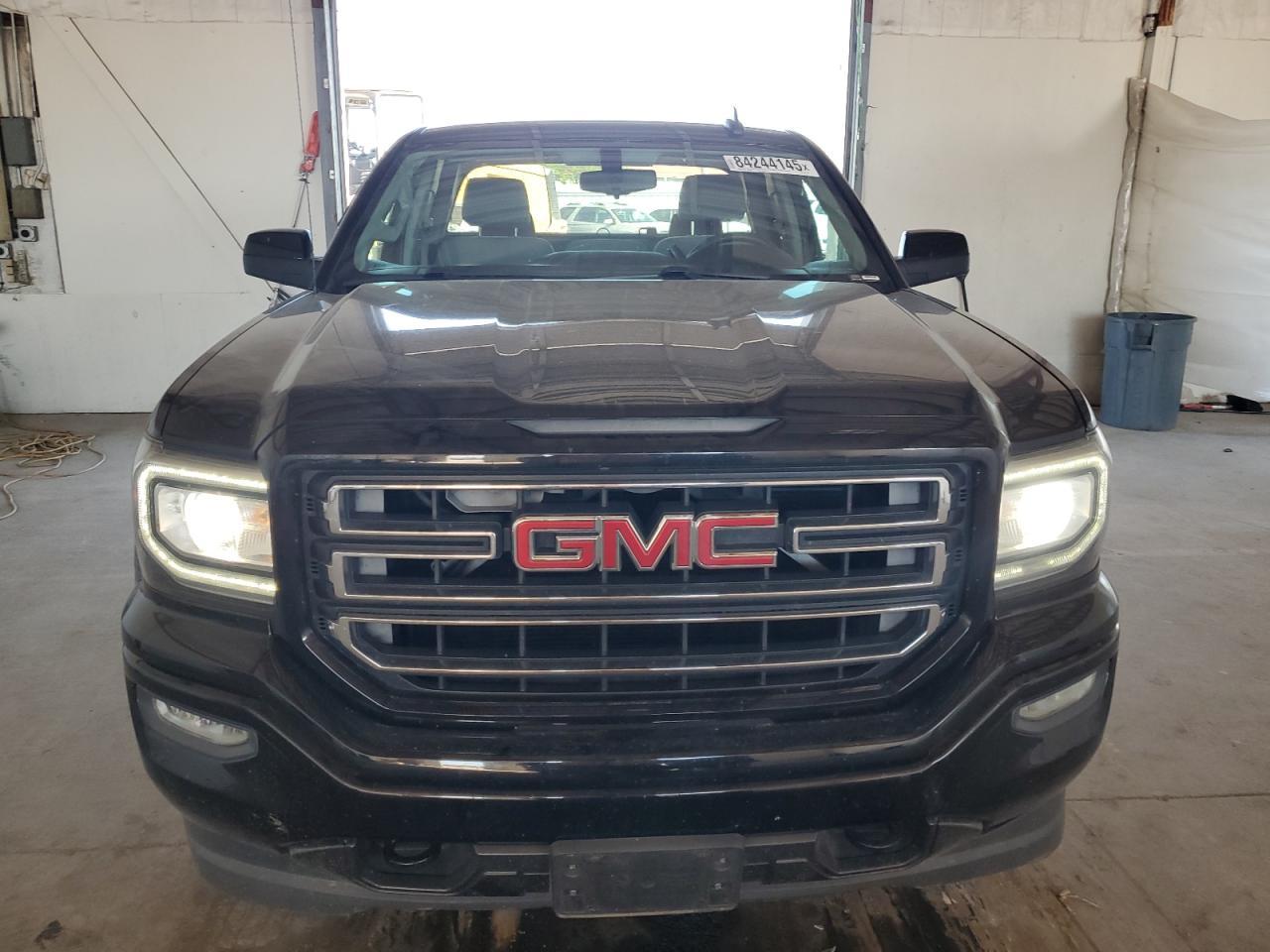 2016 GMC Sierra