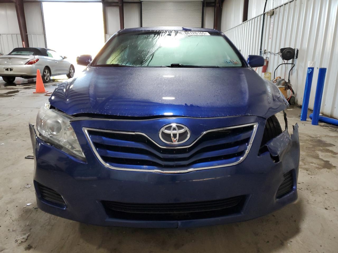 2010 TOYOTA CAMRY