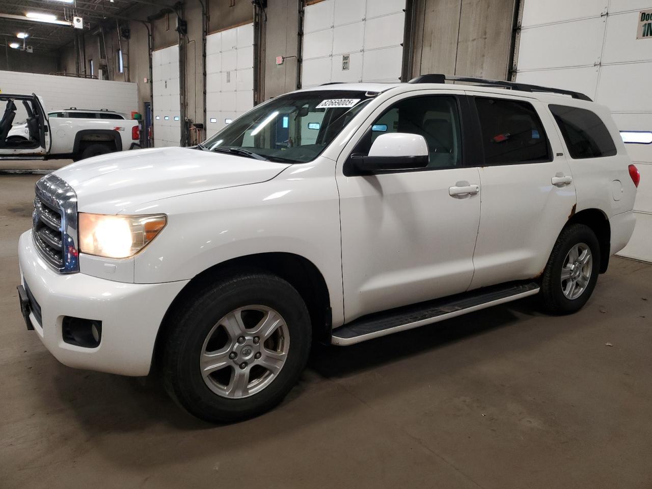 2008 TOYOTA Sequoia