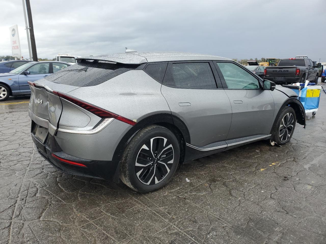 2024 KIA EV6