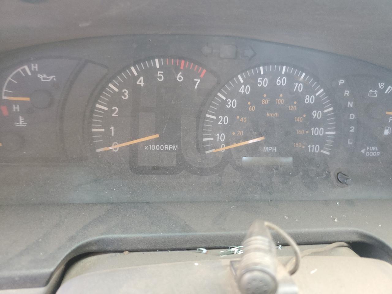 2004 TOYOTA TUNDRA