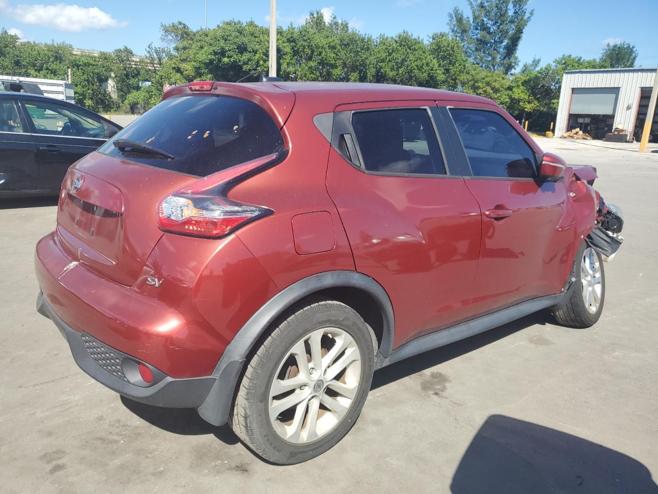 2015 NISSAN Juke