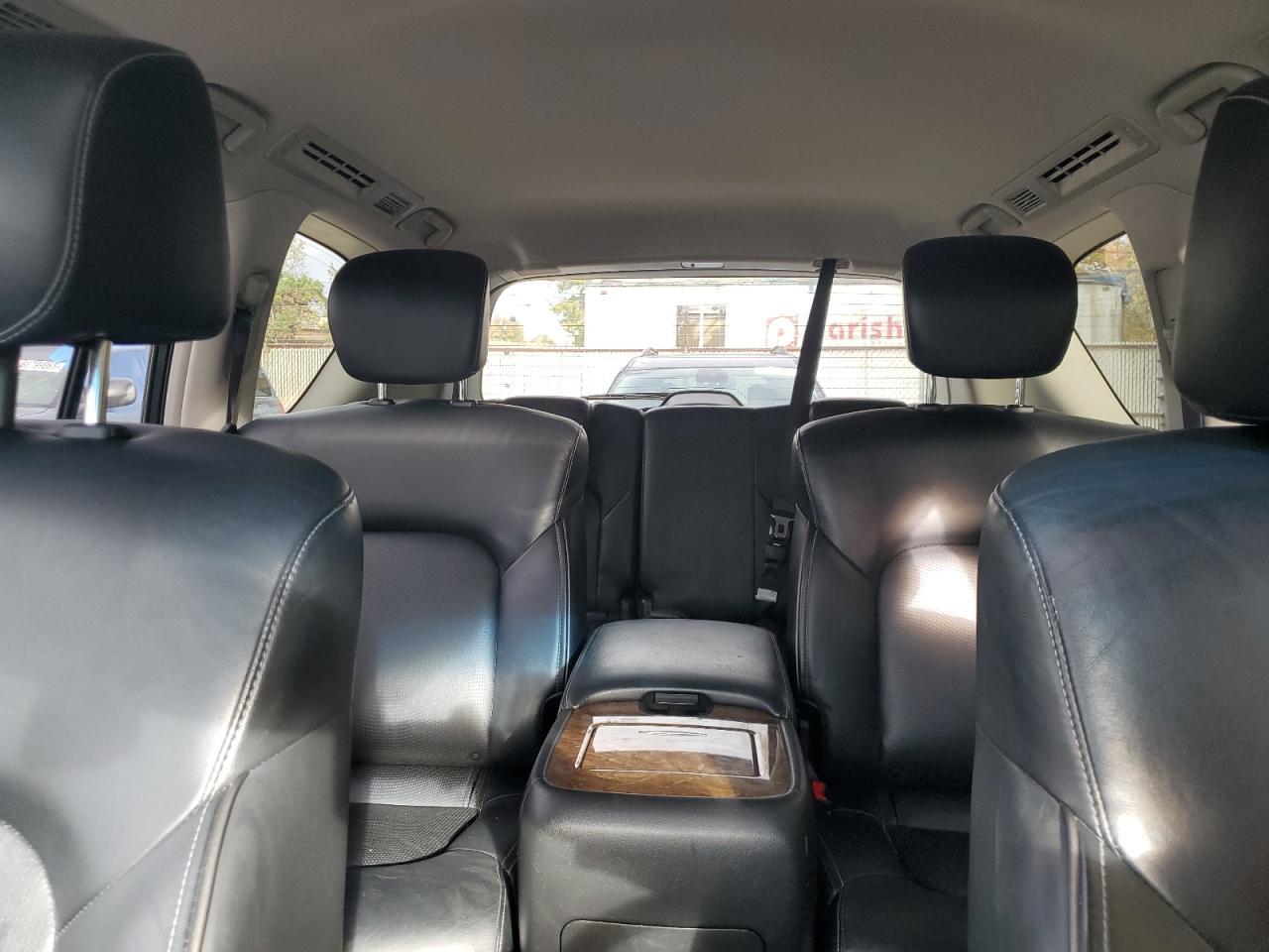 2016 INFINITI QX80
