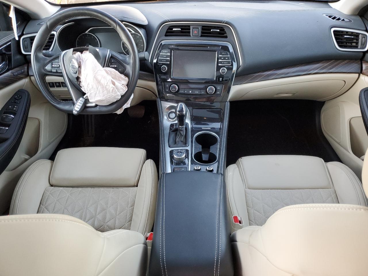 2016 NISSAN Maxima