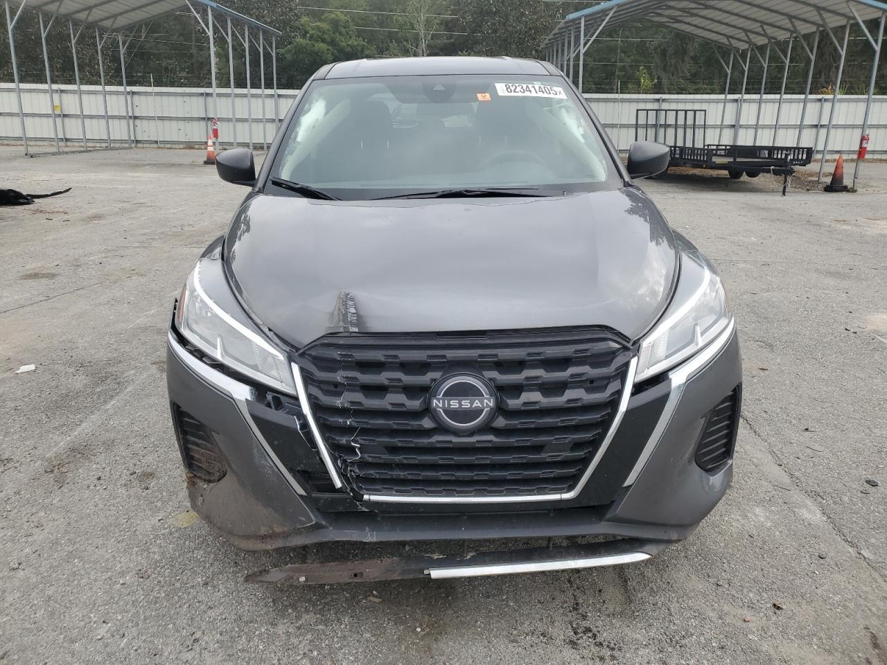 2024 NISSAN KICKS