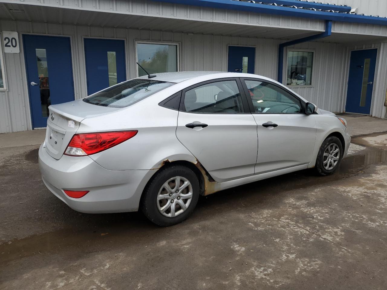 2012 HYUNDAI ACCENT