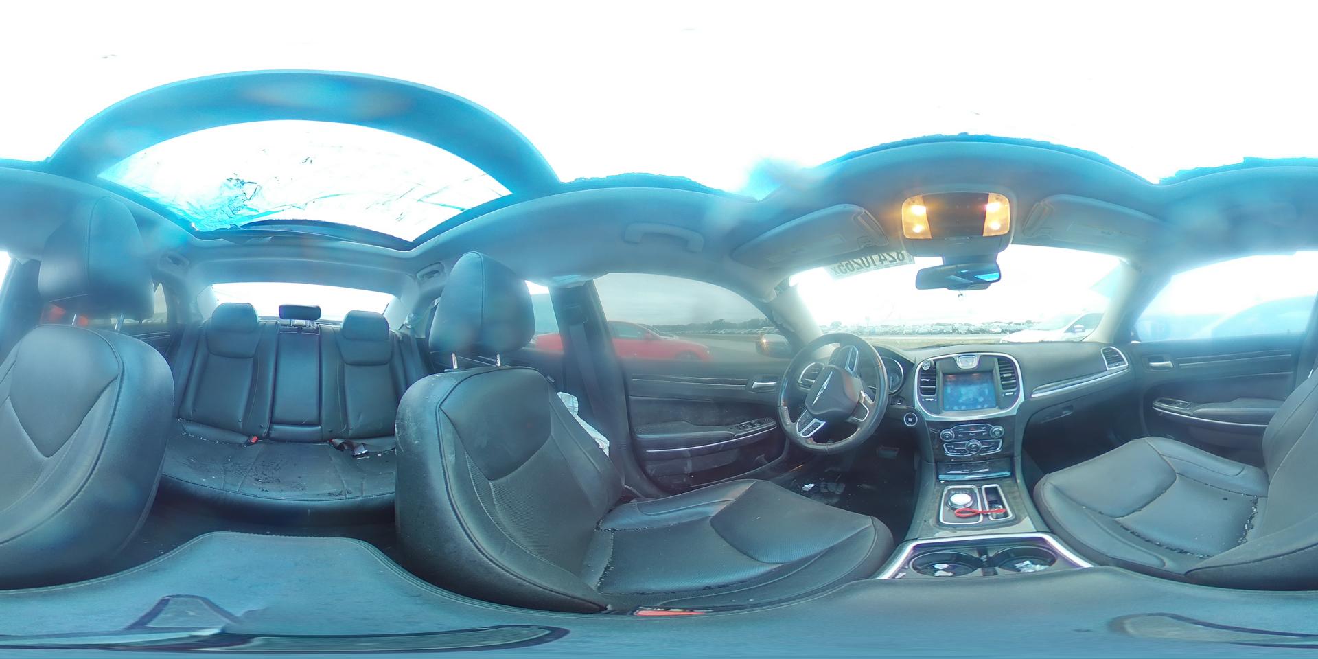 2019 CHRYSLER 300