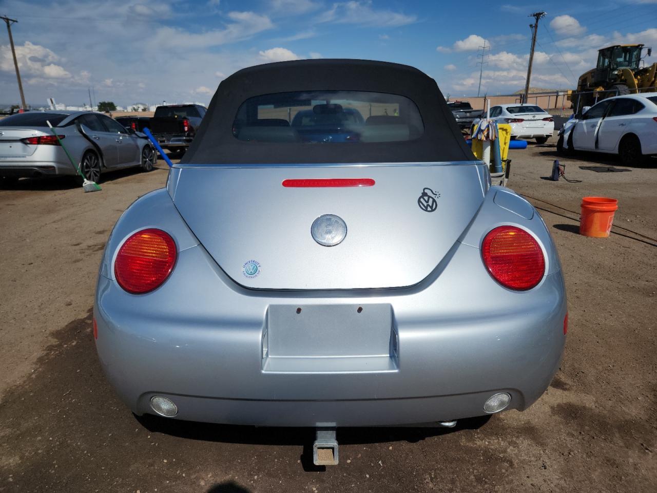 2005 VOLKSWAGEN Beetle