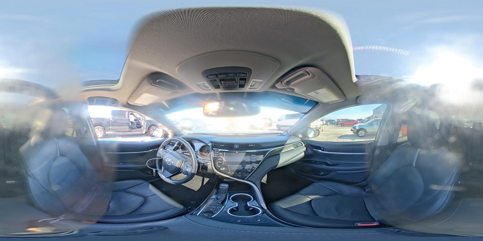 2018 TOYOTA CAMRY