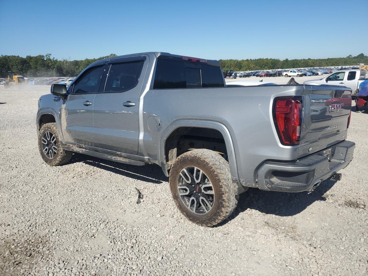 2024 GMC Sierra