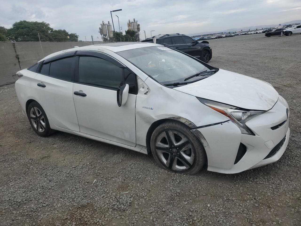 2016 TOYOTA PRIUS