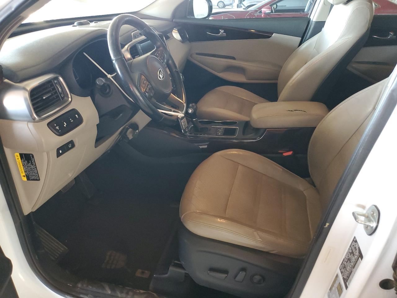 2017 KIA SORENTO