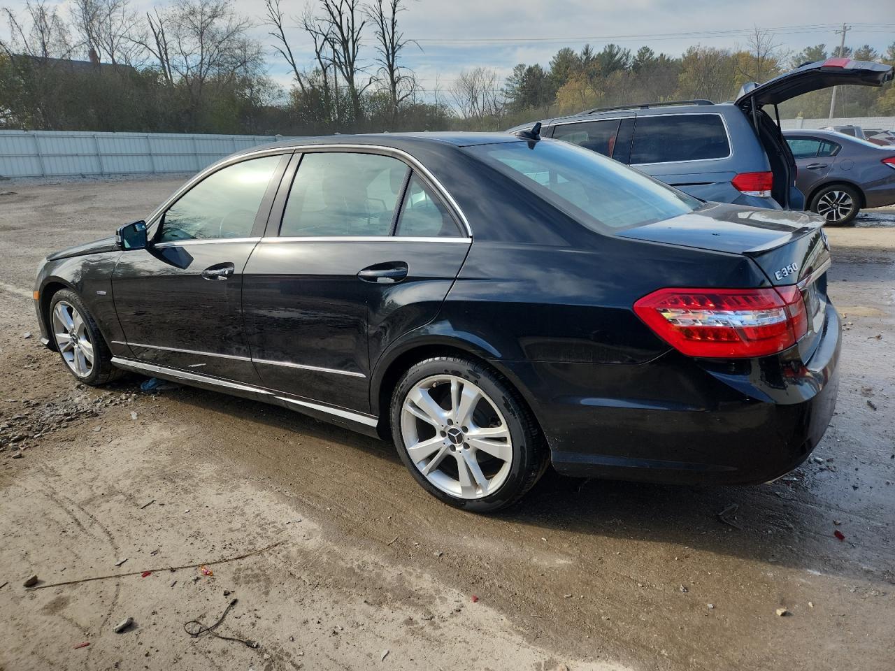2012 MERCEDES-BENZ E-Class