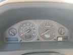 2001 VOLVO V70