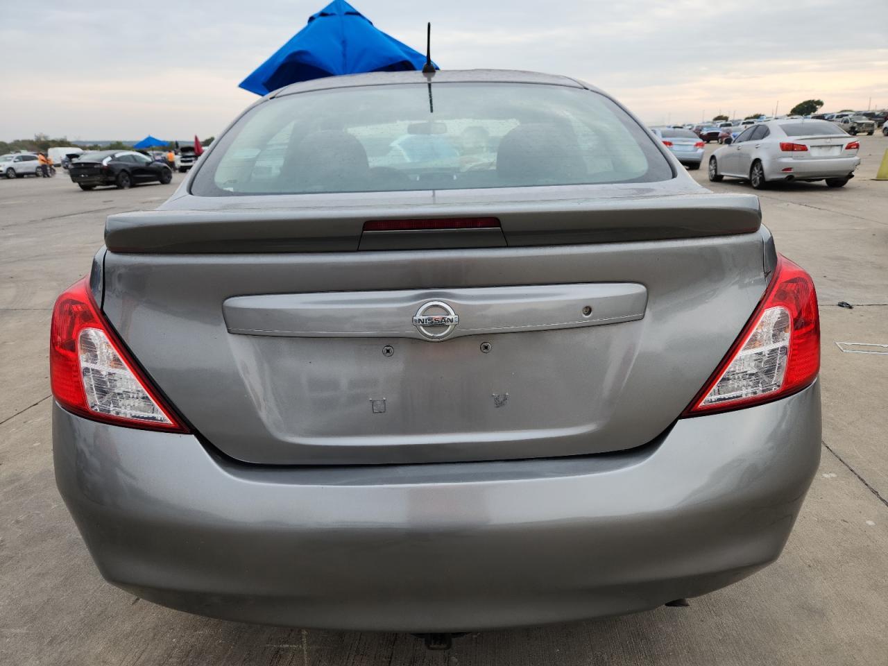 2014 NISSAN VERSA