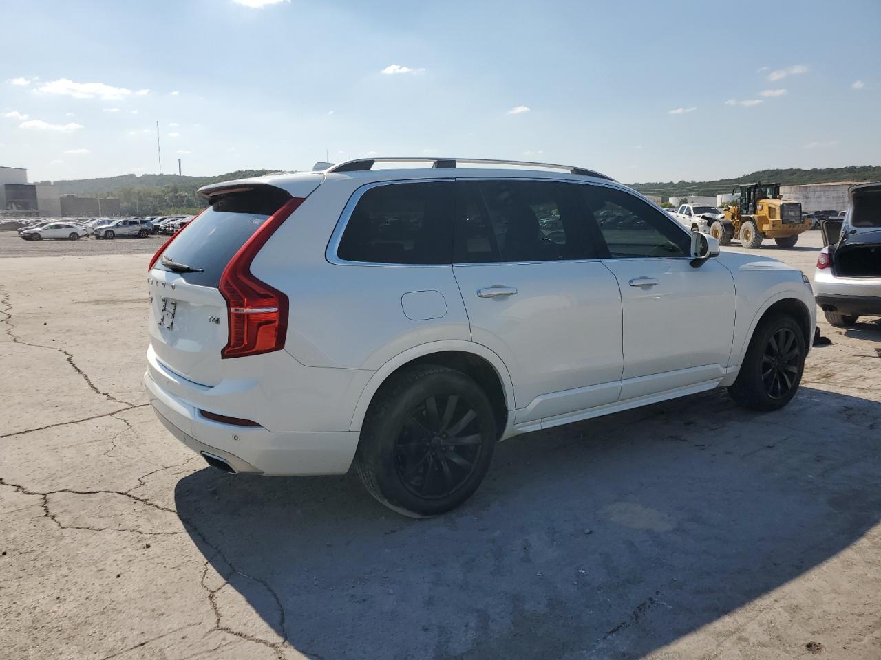 2018 VOLVO XC90