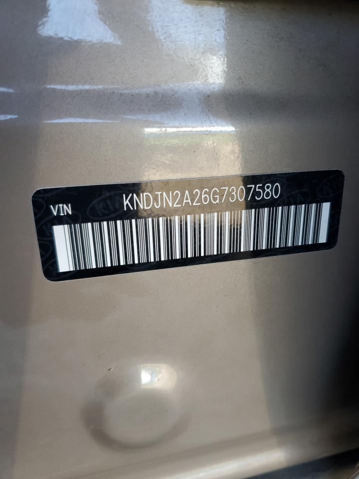 2016 KIA SOUL