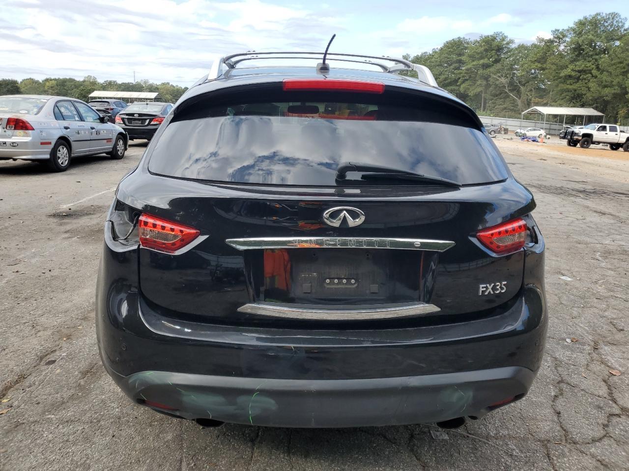 2010 INFINITI FX35