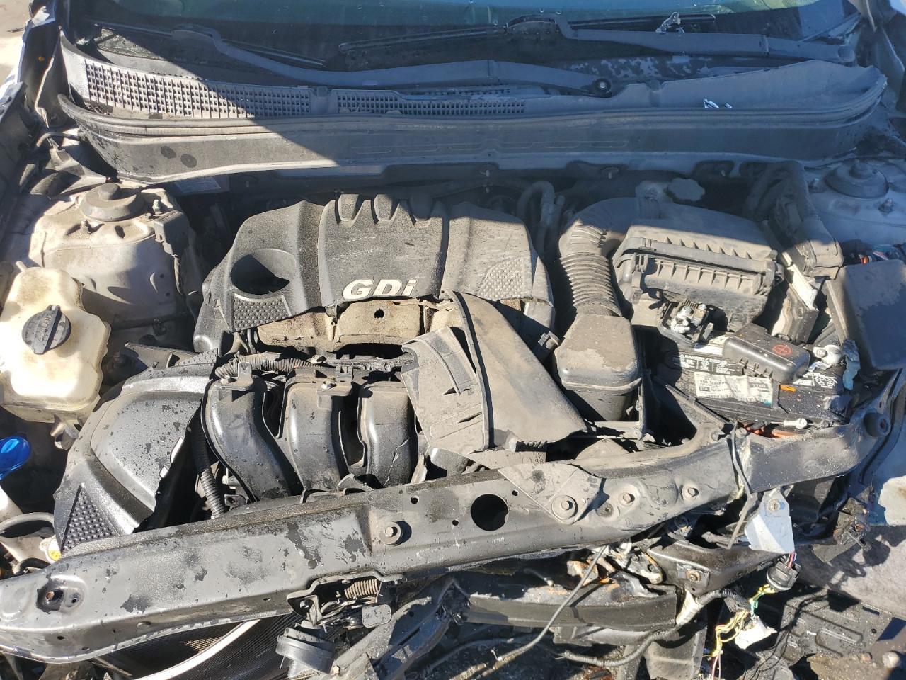 2011 HYUNDAI SONATA
