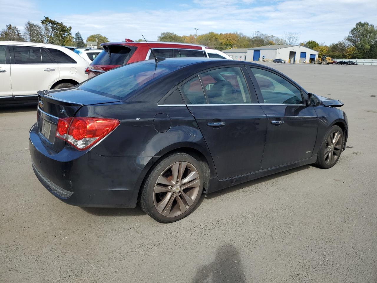 2011 CHEVROLET CRUZE