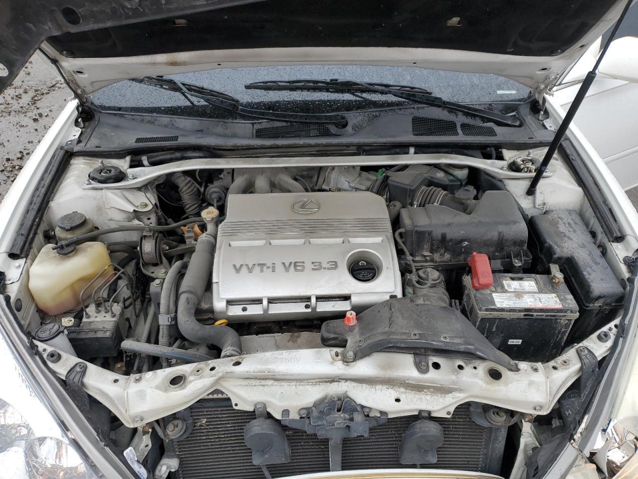 2004 LEXUS ES 330