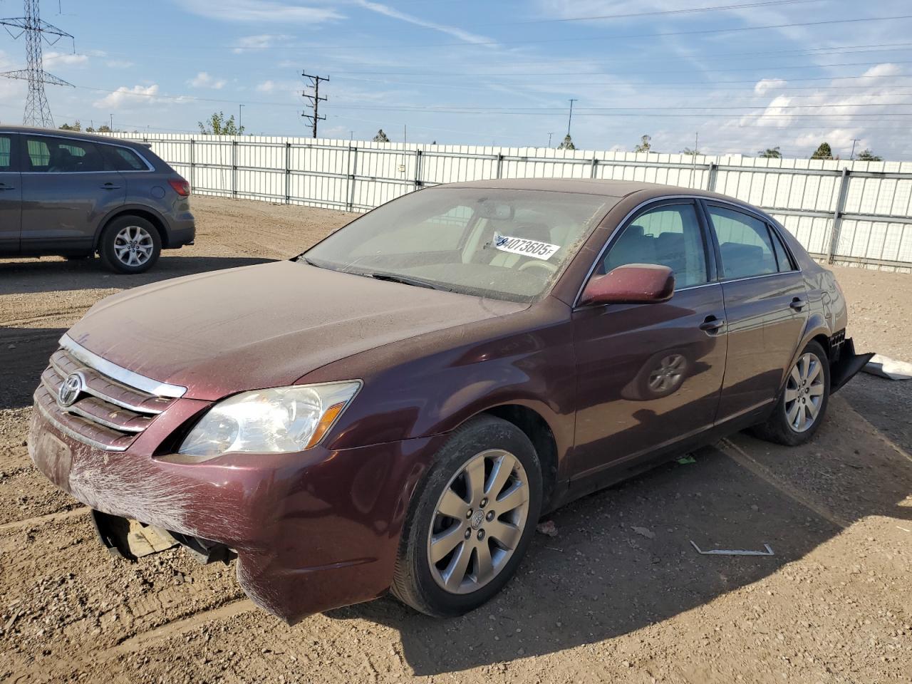 2005 TOYOTA Avalon