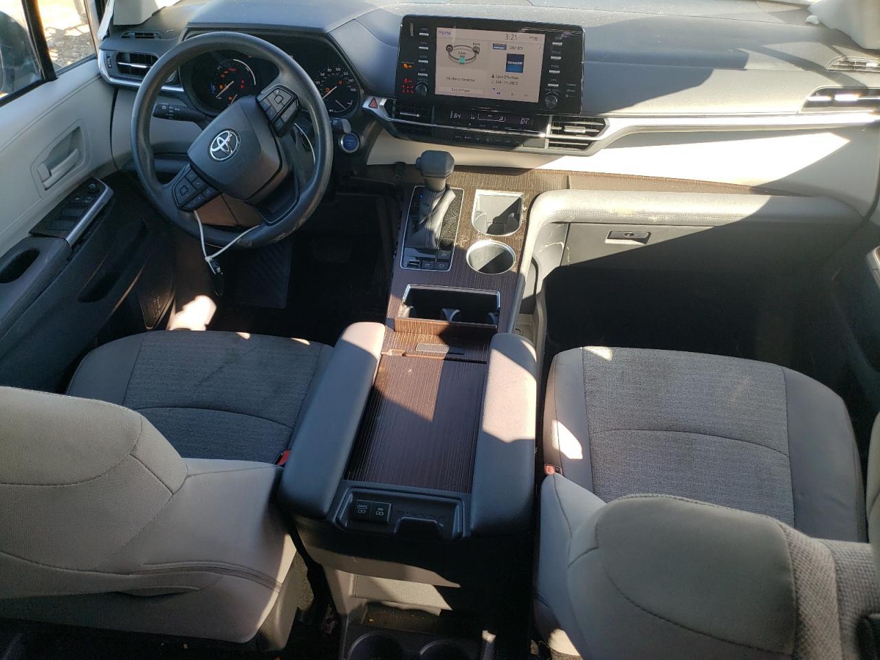 2022 TOYOTA SIENNA