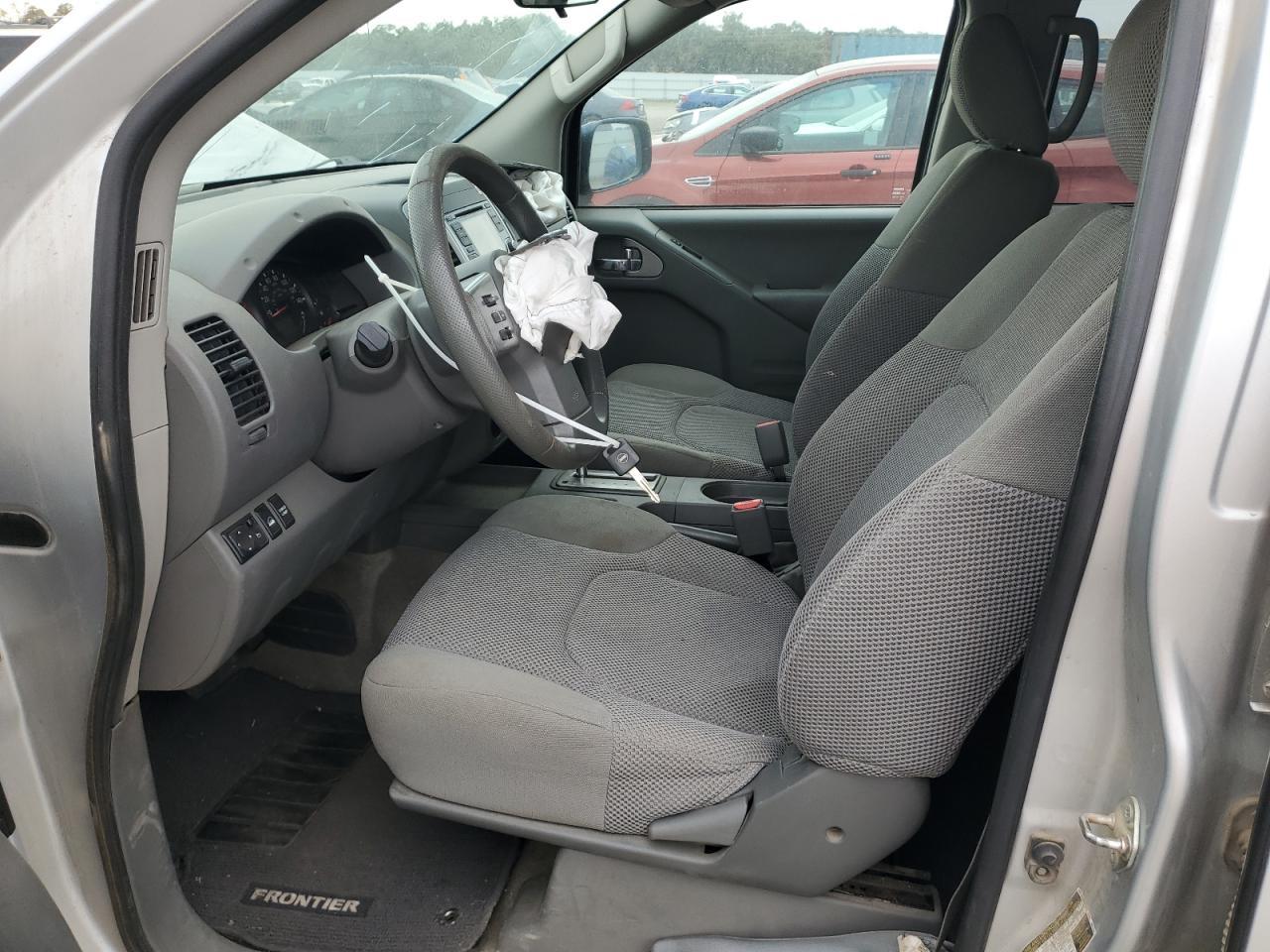 2017 NISSAN Frontier