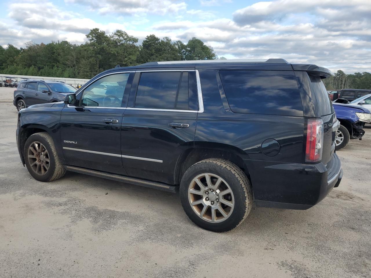 2015 GMC Yukon