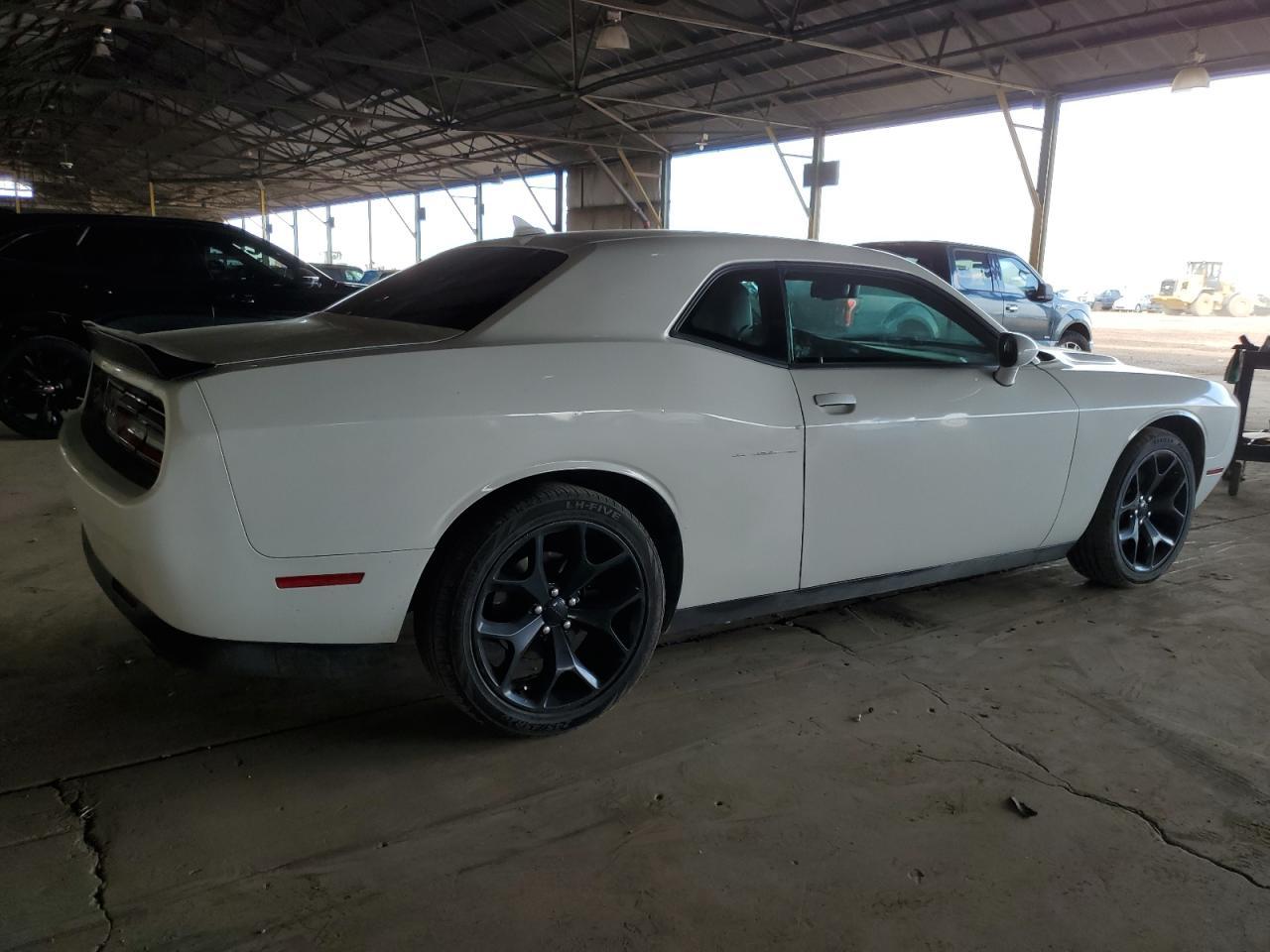 2015 DODGE Challenger