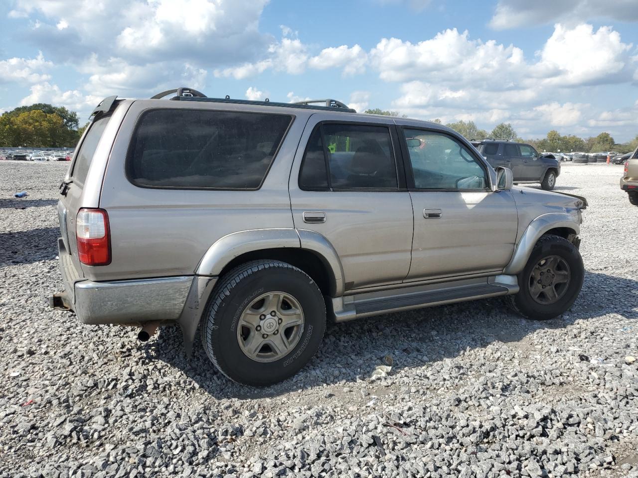 2002 TOYOTA 4Runner