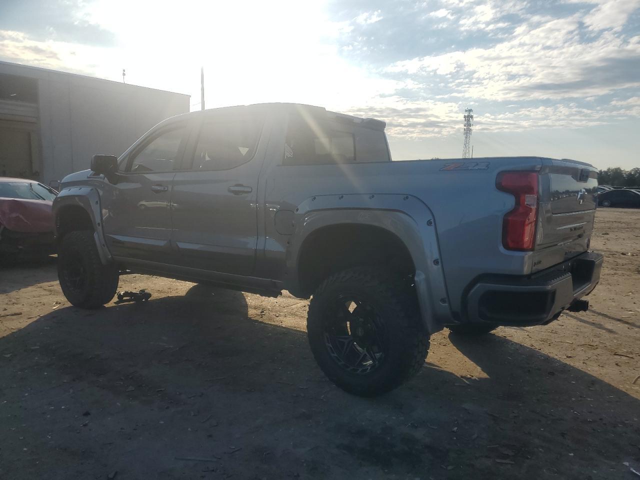 2023 CHEVROLET Silverado
