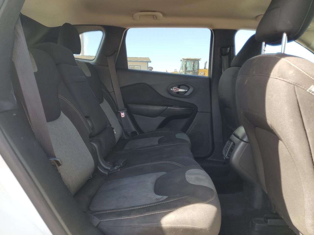 2017 JEEP CHEROKEE