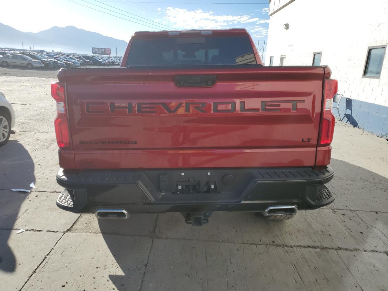 2023 CHEVROLET Silverado